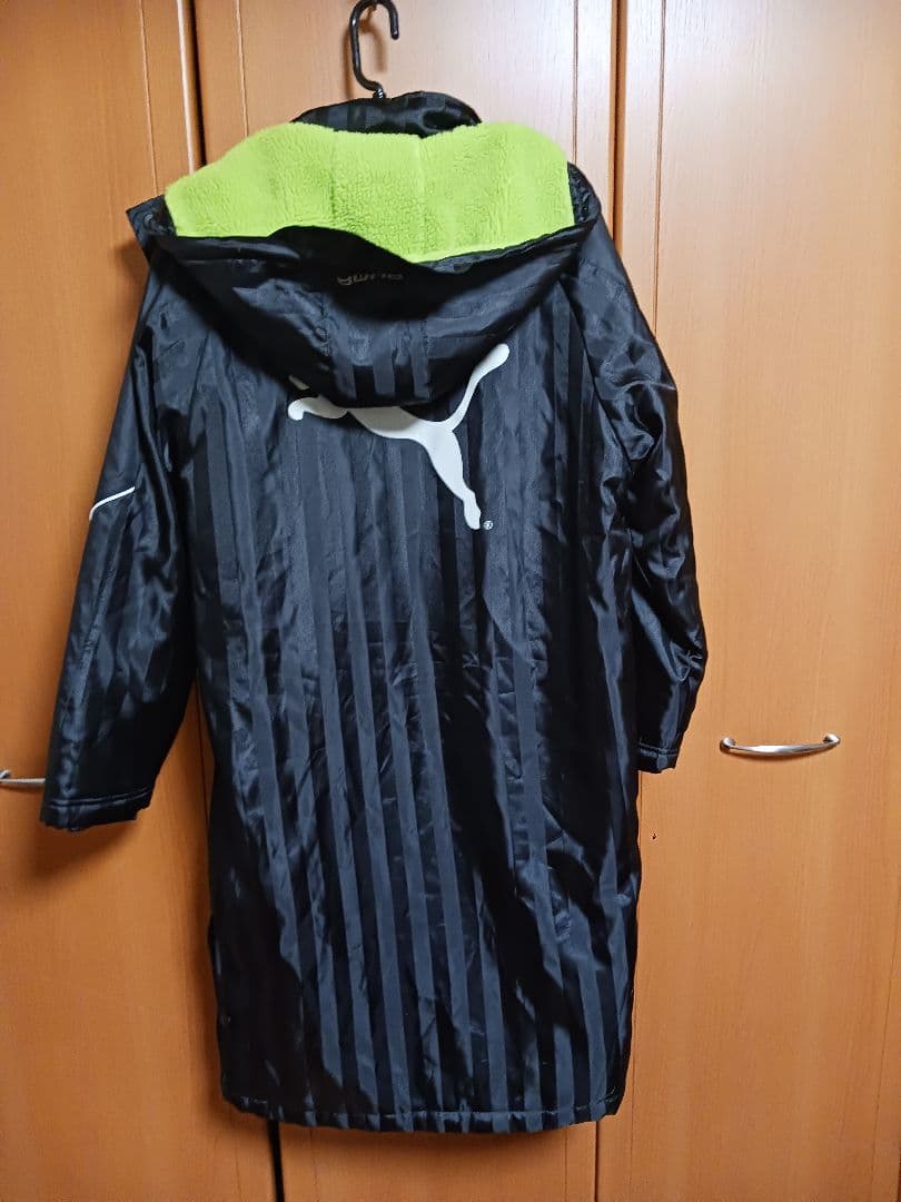美品/PUMAプーマ/サッカー/ベンチコート/防寒/160㎝