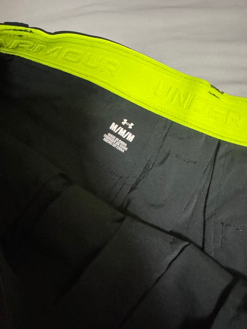 UNDER ARMOUR ゴルフ プリーツスカート ブラック