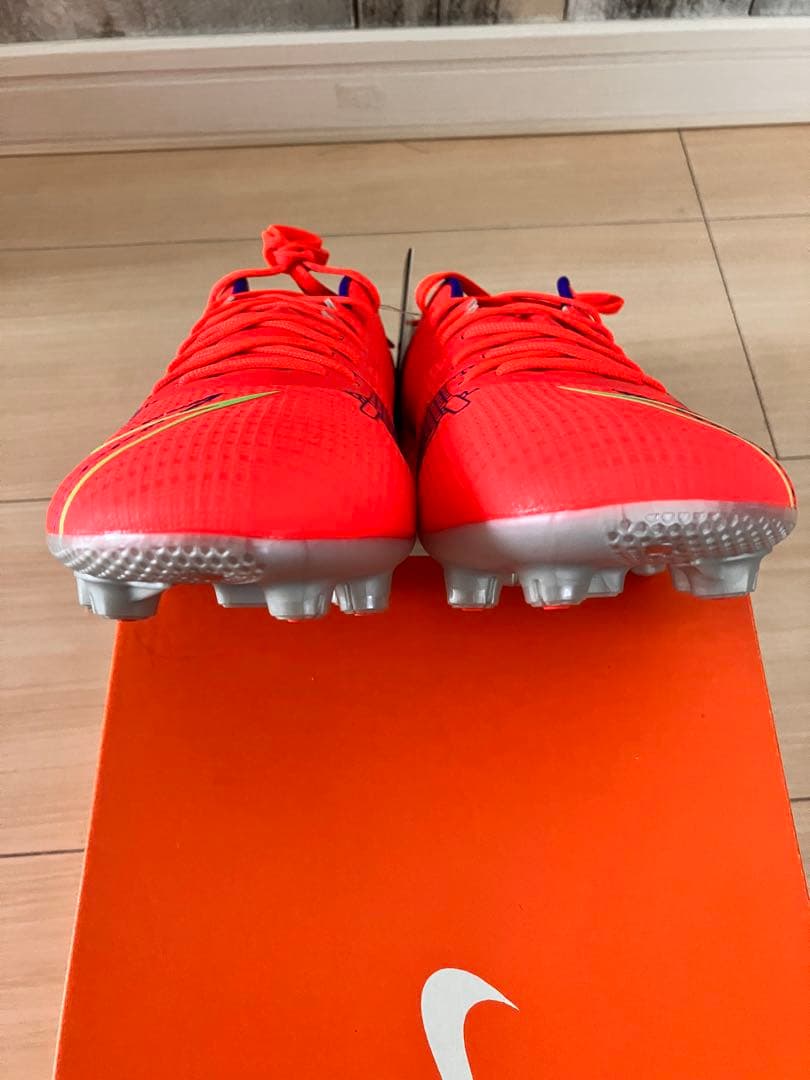 25CM ナイキ　サッカー　 スパイク　マーキュリアル　ヴェイパー