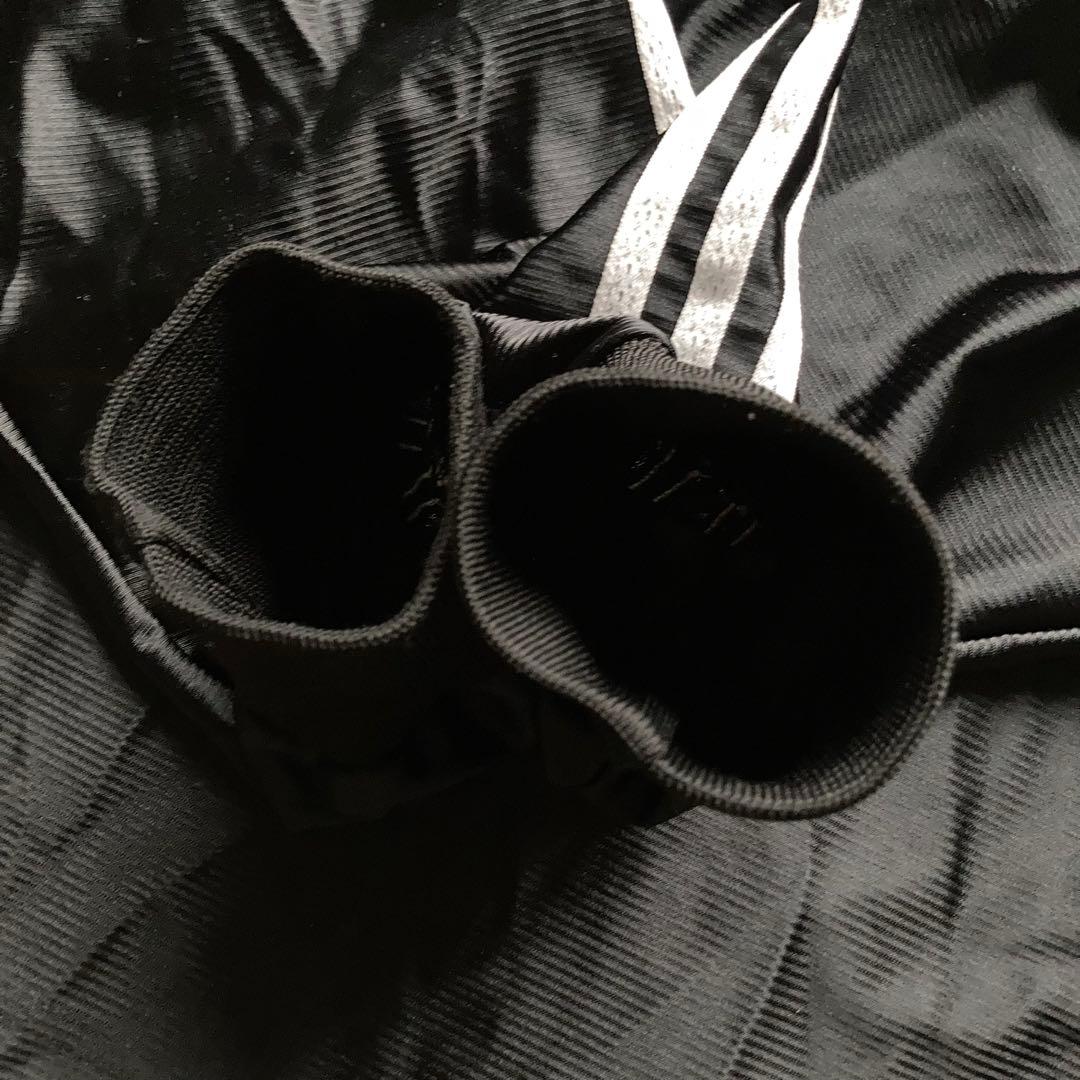 ビンテージ adidas オーバーサイズ フットボールシャツ 万国旗