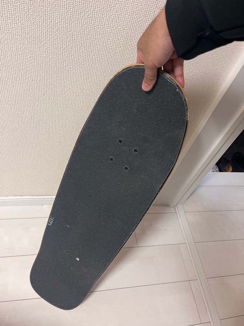 Santa Cruz Dresser スケートボード