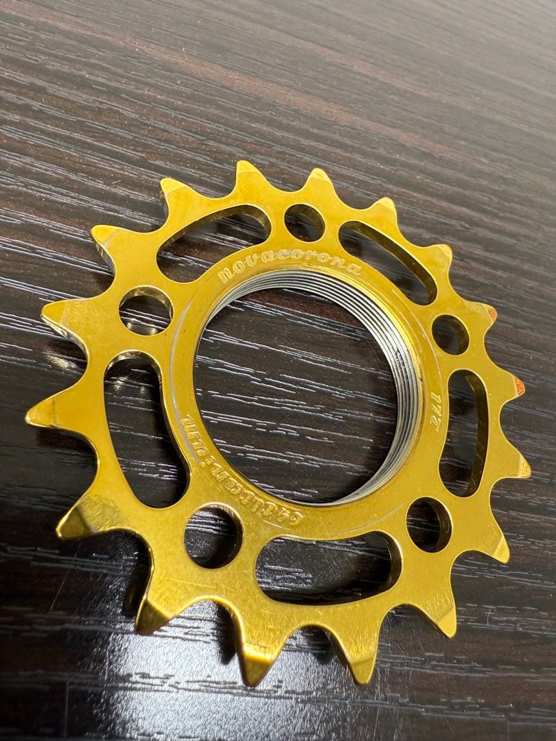 NOVACORONA TITAN COG　TiNコーティング 17t 廃盤