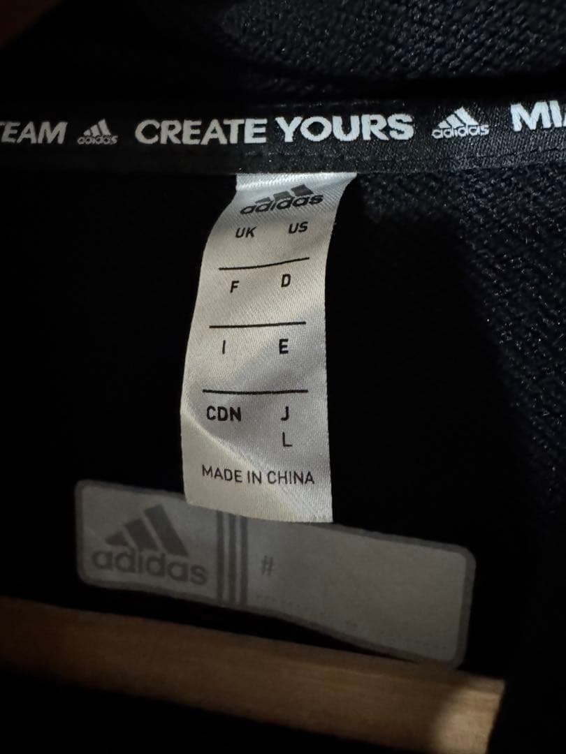 希少　美品　adidas アディダス　JFA 支給品　パーカー　非売品