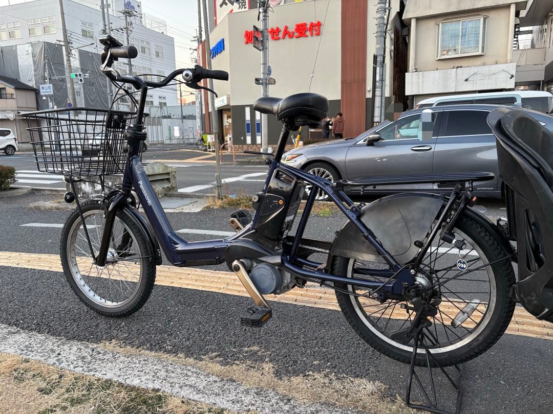 中古20㌅Panasonic電動アシスト自転車　13.2Ah3点灯　大阪　039