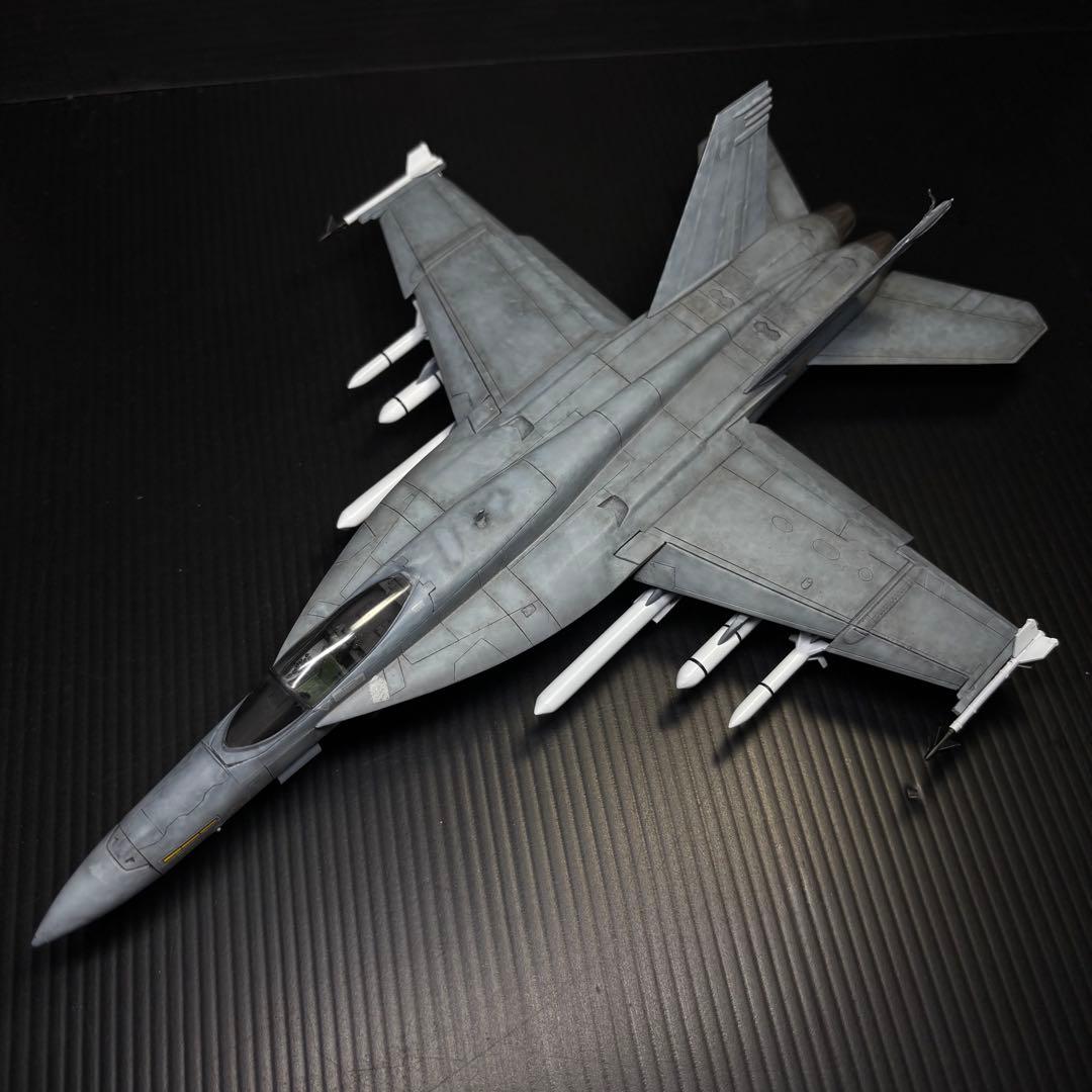 F18 スーパーホーネット(デモ機仕様) 1/72完成作品