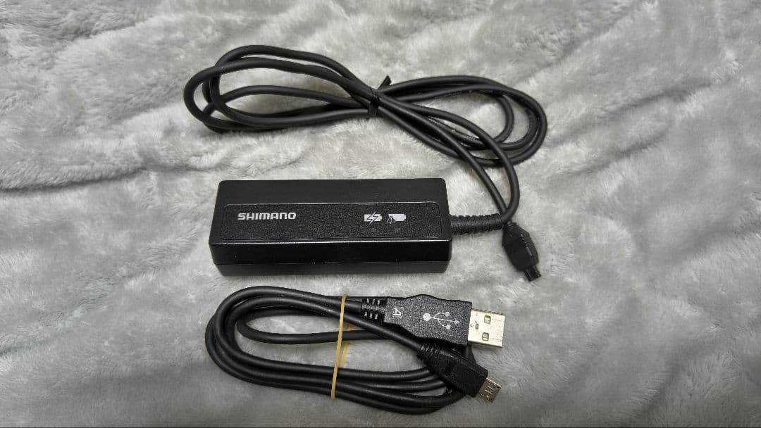 SHIMANO Di2充電器 SM-BCR2