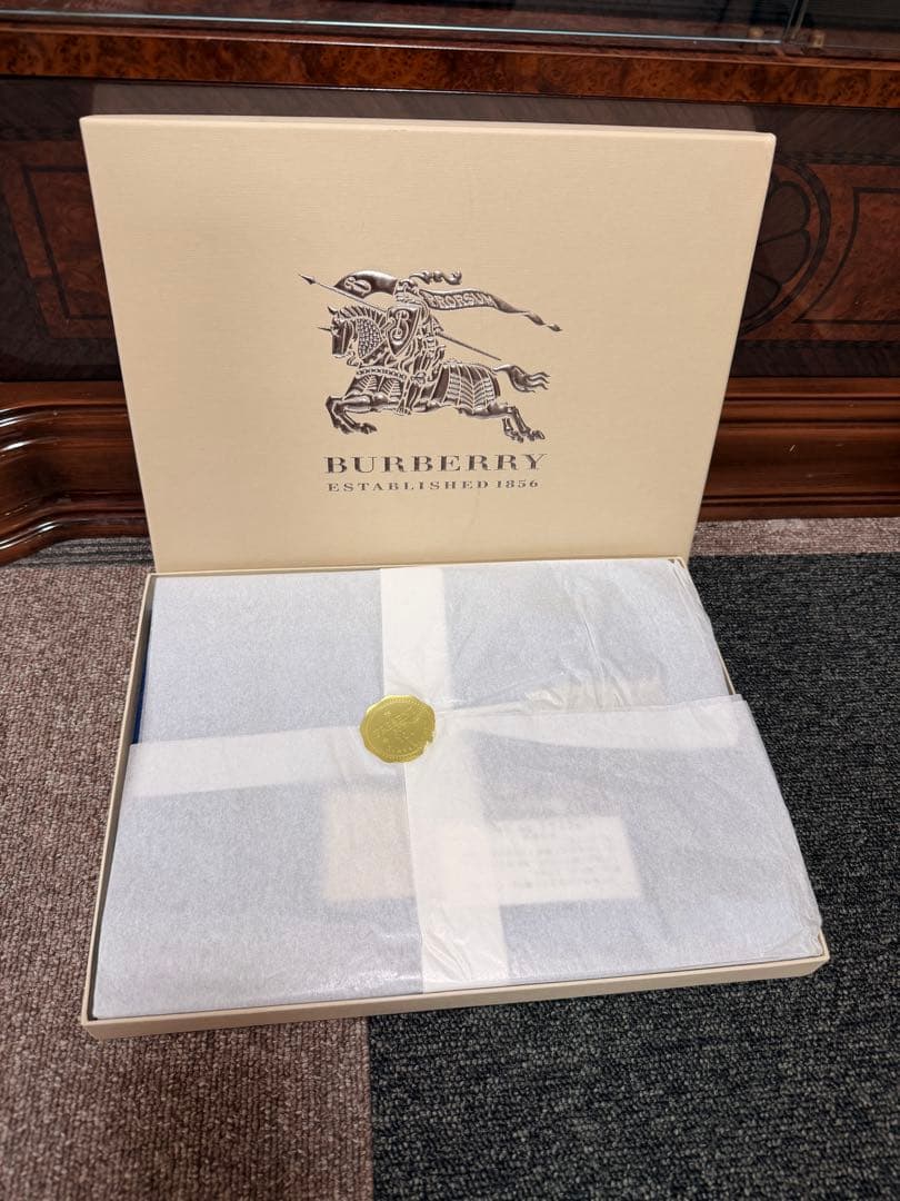 未使用 BURBERRY カシミヤマフラー ブルー チェック 箱付き タグ付き