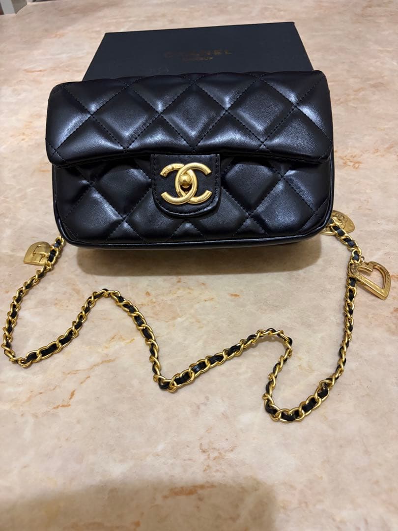 新品未使用　CHANEL ショルダーバッグ ハートチェーン ノベルティマトラッセ
