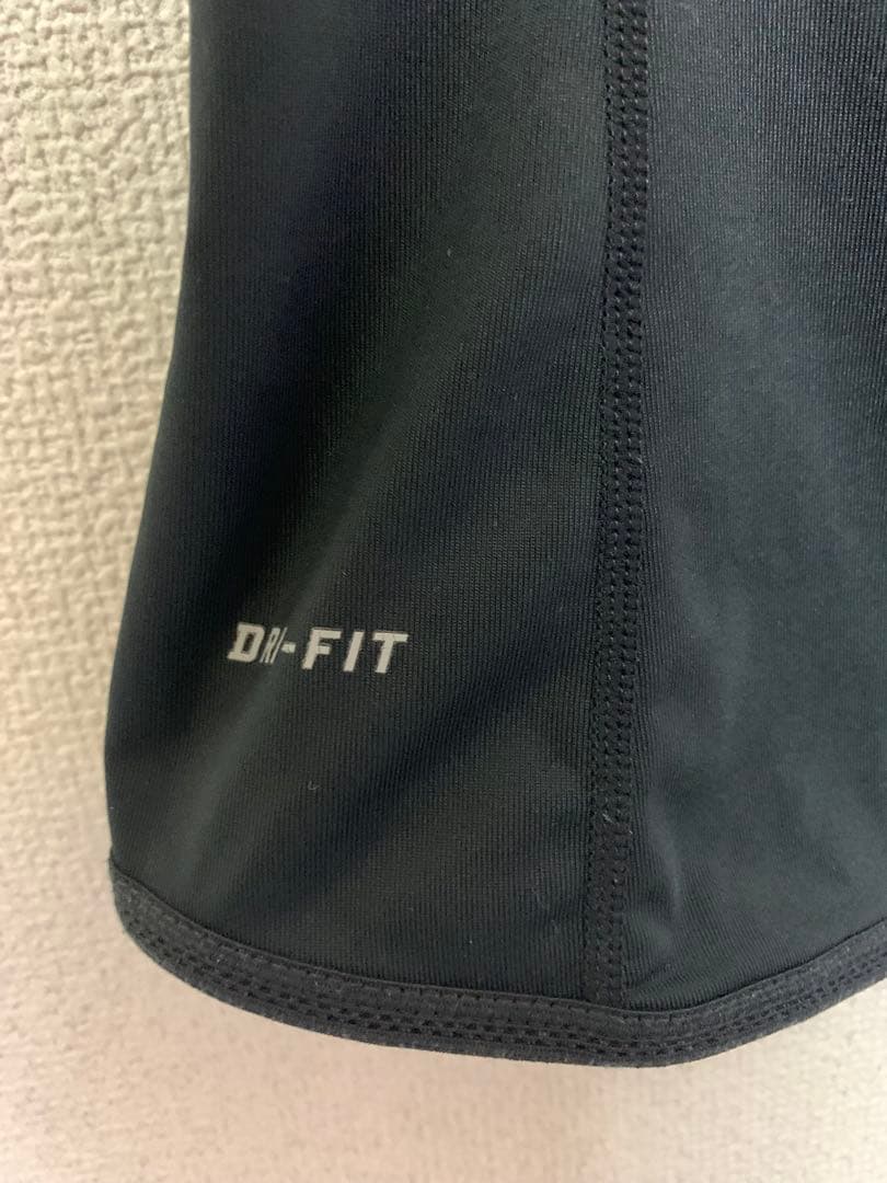 【NIKE】DRI-FIT ブラック ハーフジップ Tシャツ M used古着