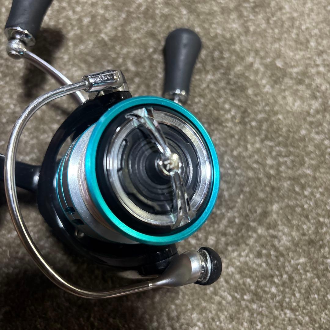 あ*と様 Daiwa LT 3000C-DH スピニングリール　エメラルダス