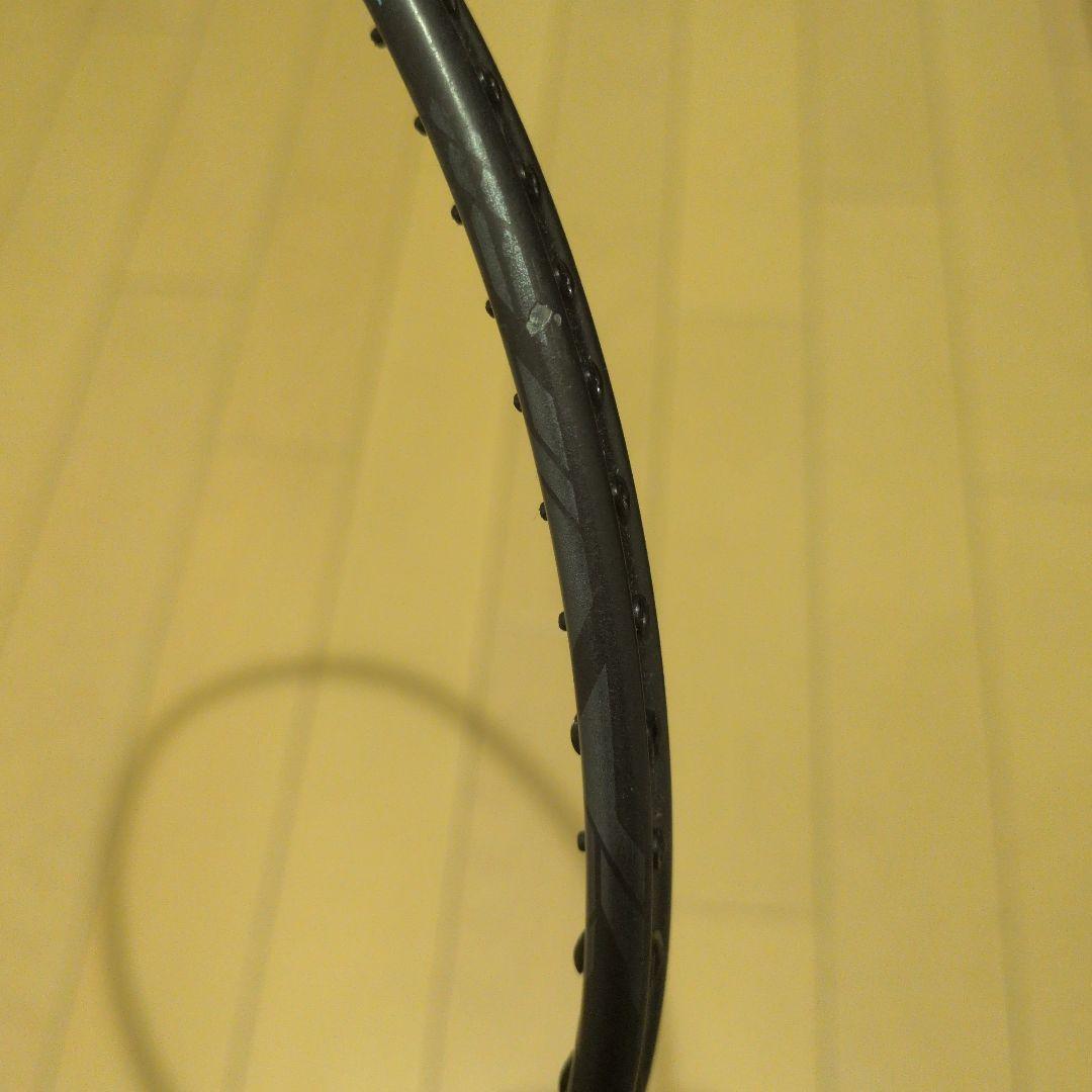 ヨネックスボルトリックzフォース2　4UG5