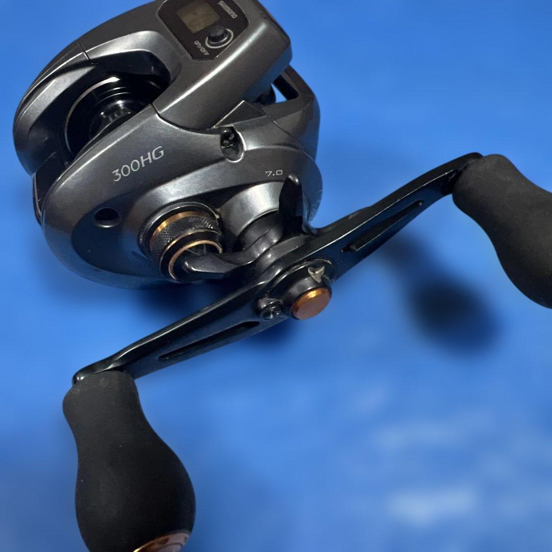 SHIMANO 300HG ベイトリール 7.0:1