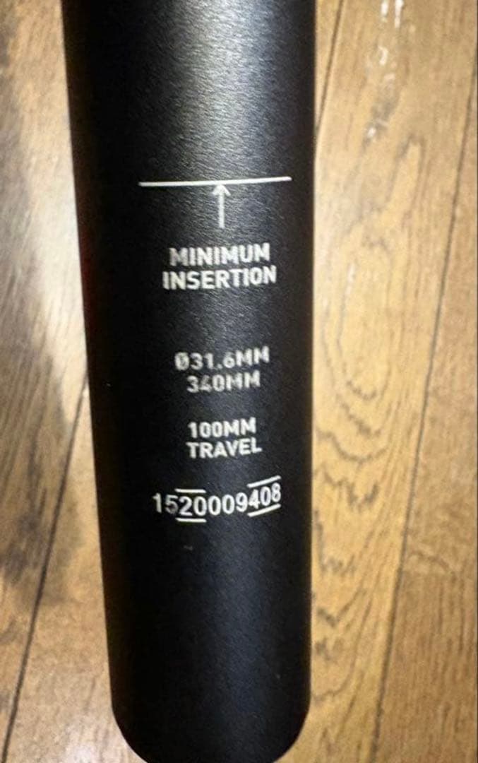 ROCKSHOX Reverb AXS 100x31.6mm ドロッパーポスト