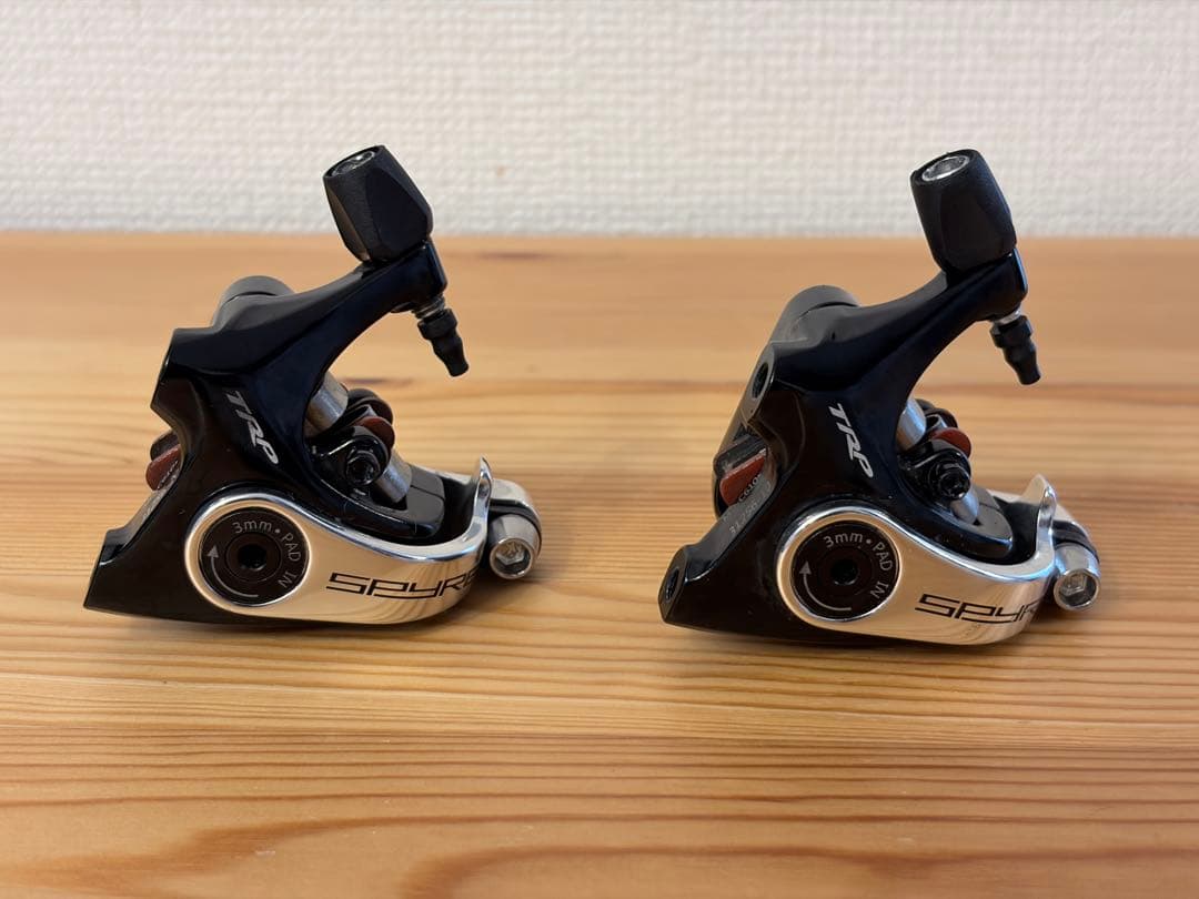TRP SPYRE FLAT MOUNT メカニカルディスクブレーキ 2個セット