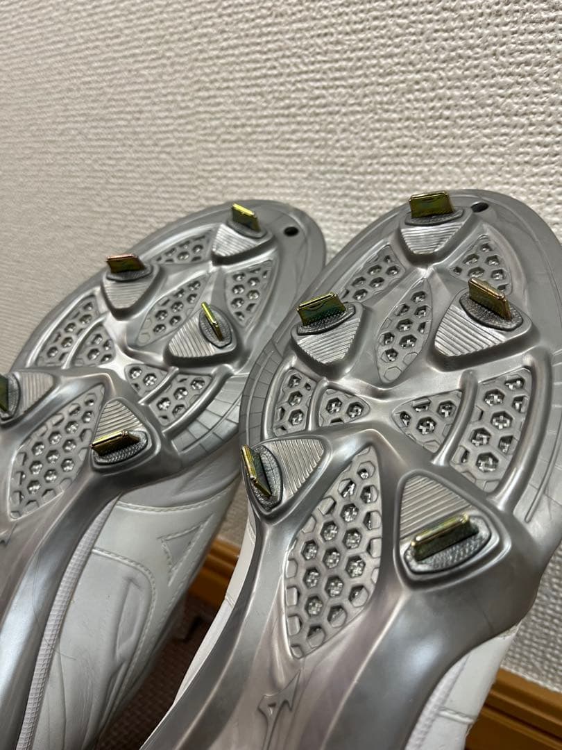 新品未使用　ミズノ　野球スパイク　カンガルー　超硬金具　26.0cm