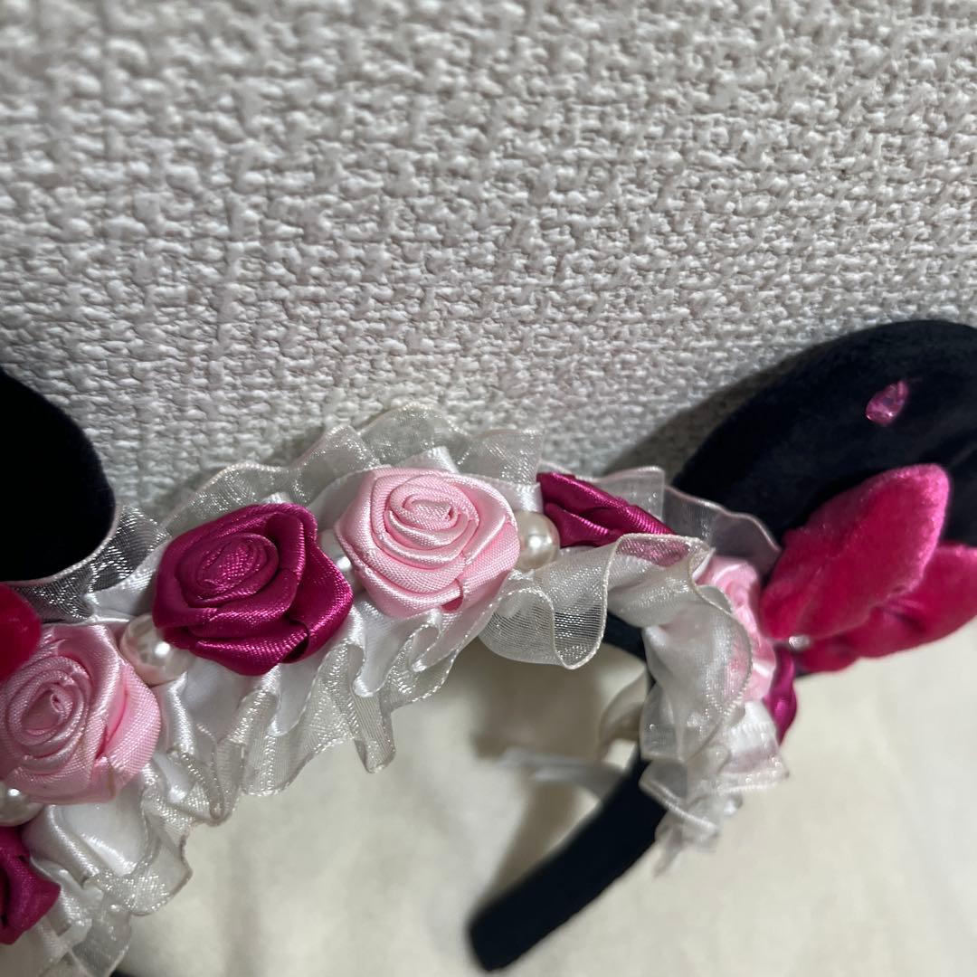 ディズニー　ミニー　バラ　パール　フリル　カチューシャ　薔薇