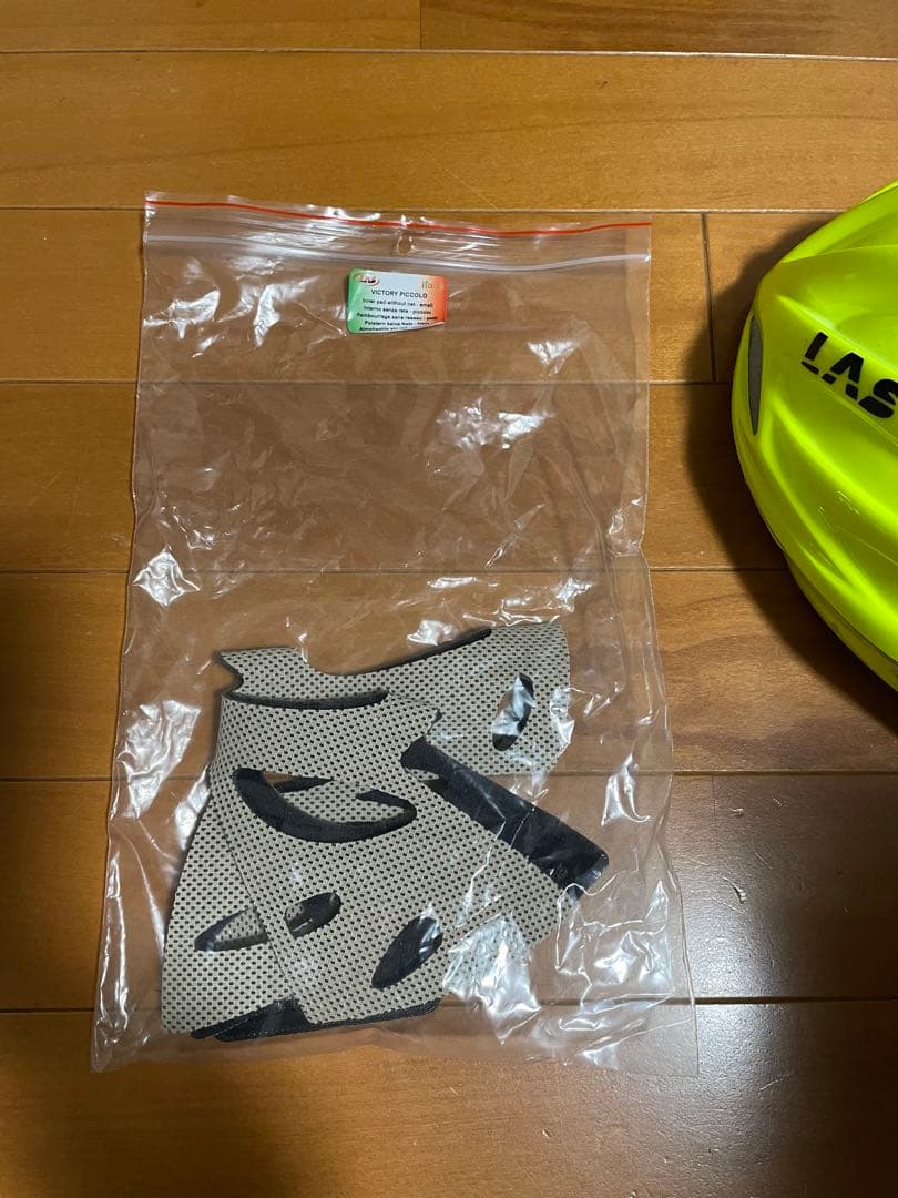 ロードバイク　ヘルメット