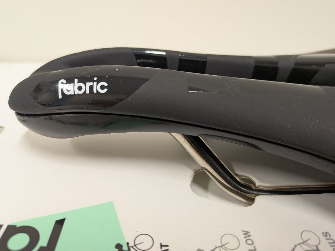 FABRIC LINE-S ショートノーズサドル　チタンレール　155mm幅