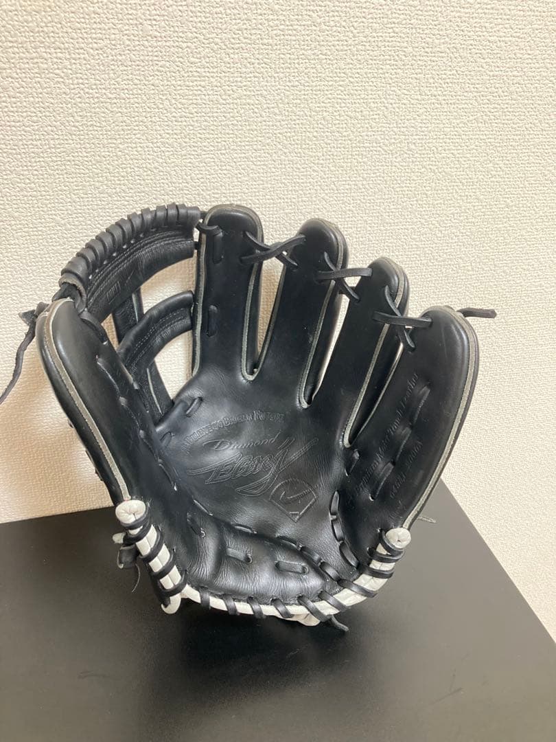 Nike 硬式グローブ 内野手用 4/10まで値下げ
