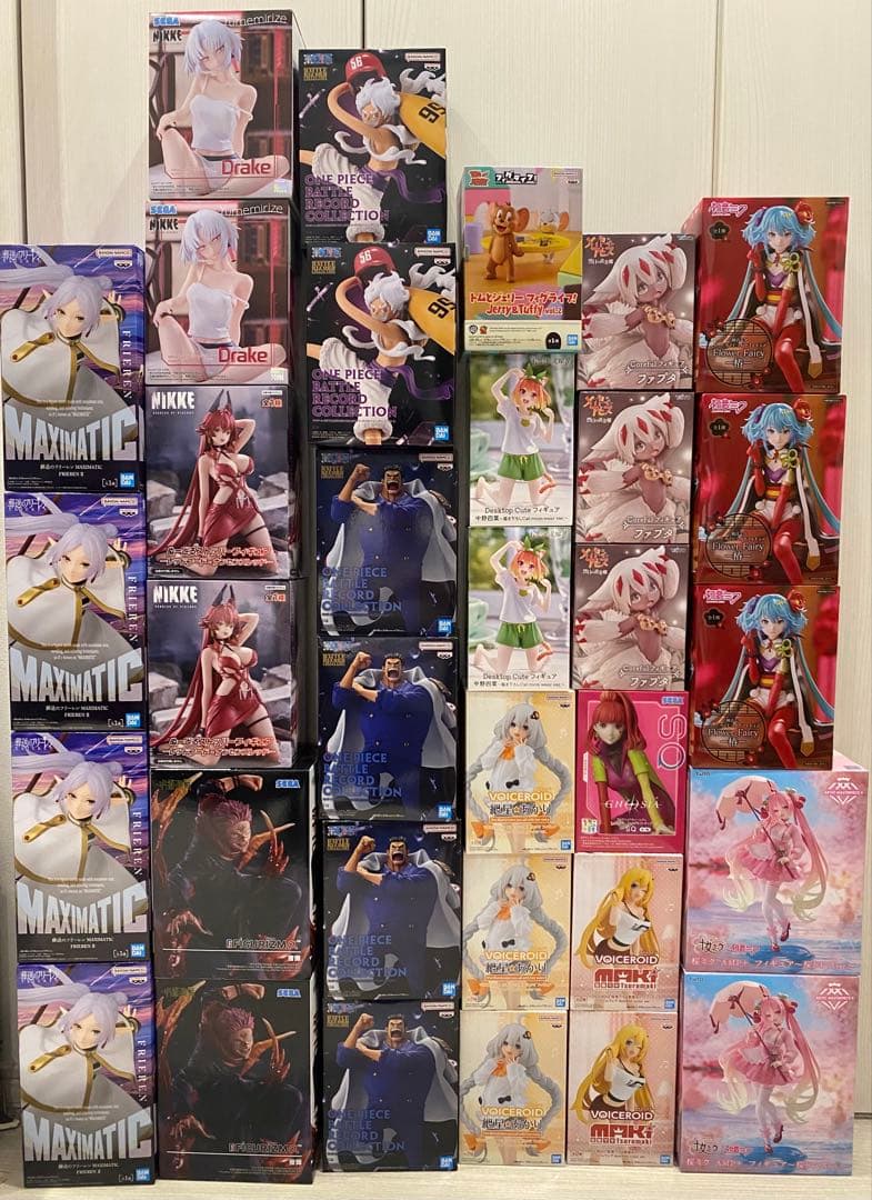 最新フィギュア　34体セット