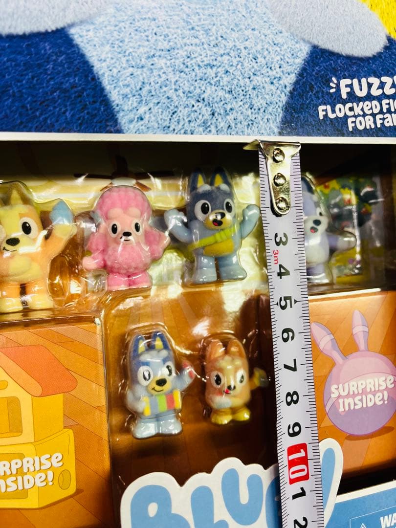 Bluey ブルーイ ファジーズ デラックスフィギュアパック 6体＋2体