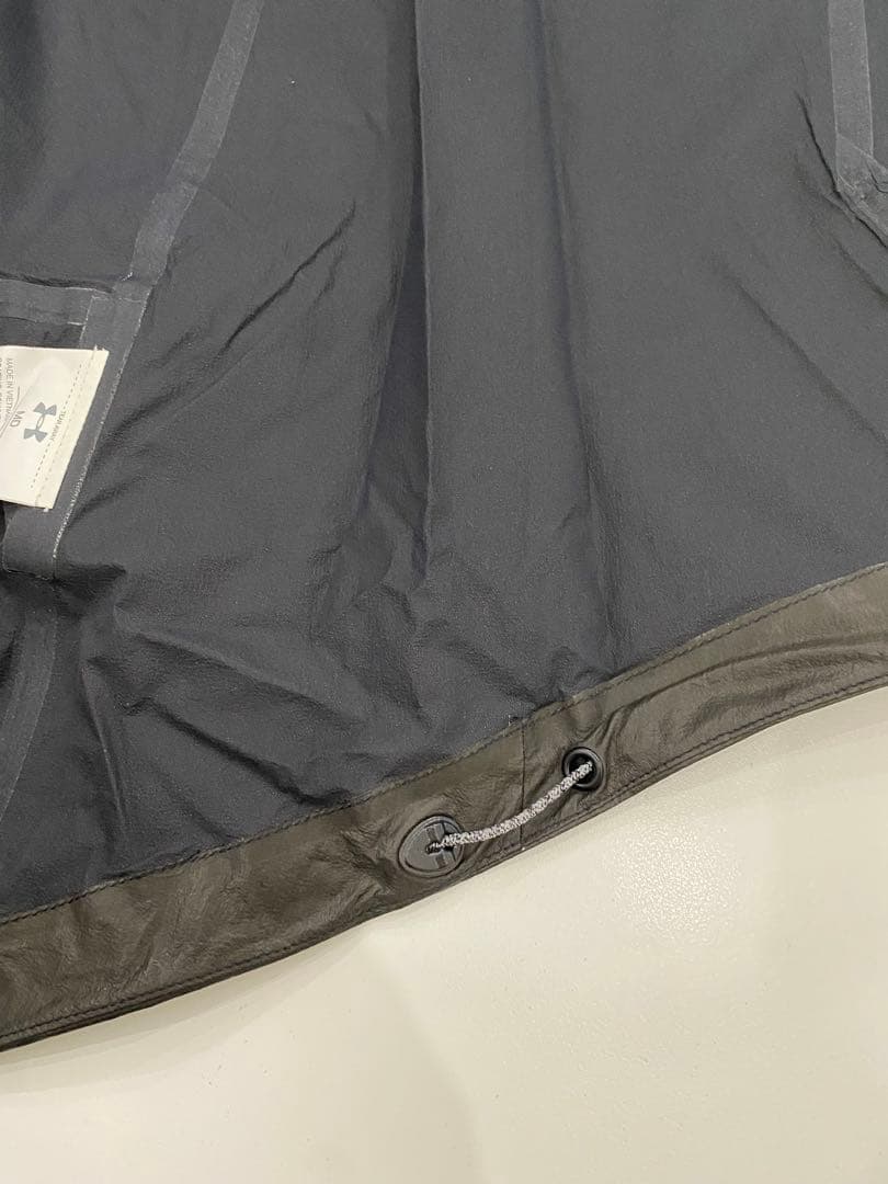 UNDER ARMOUR ブラックＭ0102 GORE-TEX ジャケット