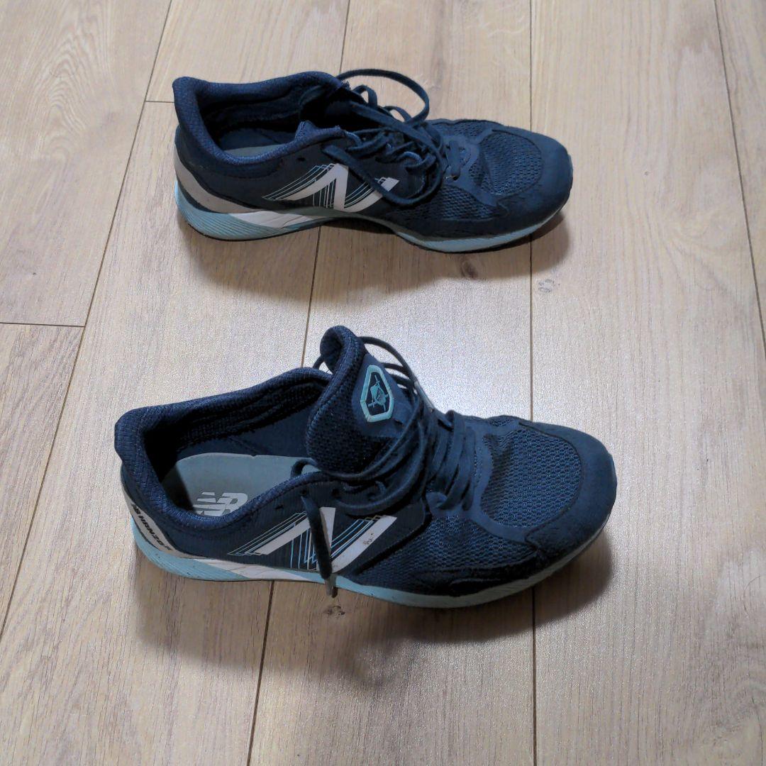 ニューバランス ランニングシューズ HANZO R V2 25.5 cm