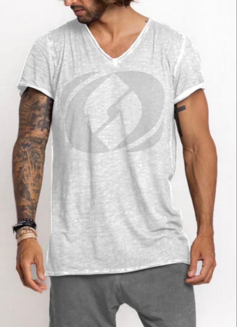 サルセーション　Tシャツ　Ｖネック　Salsation