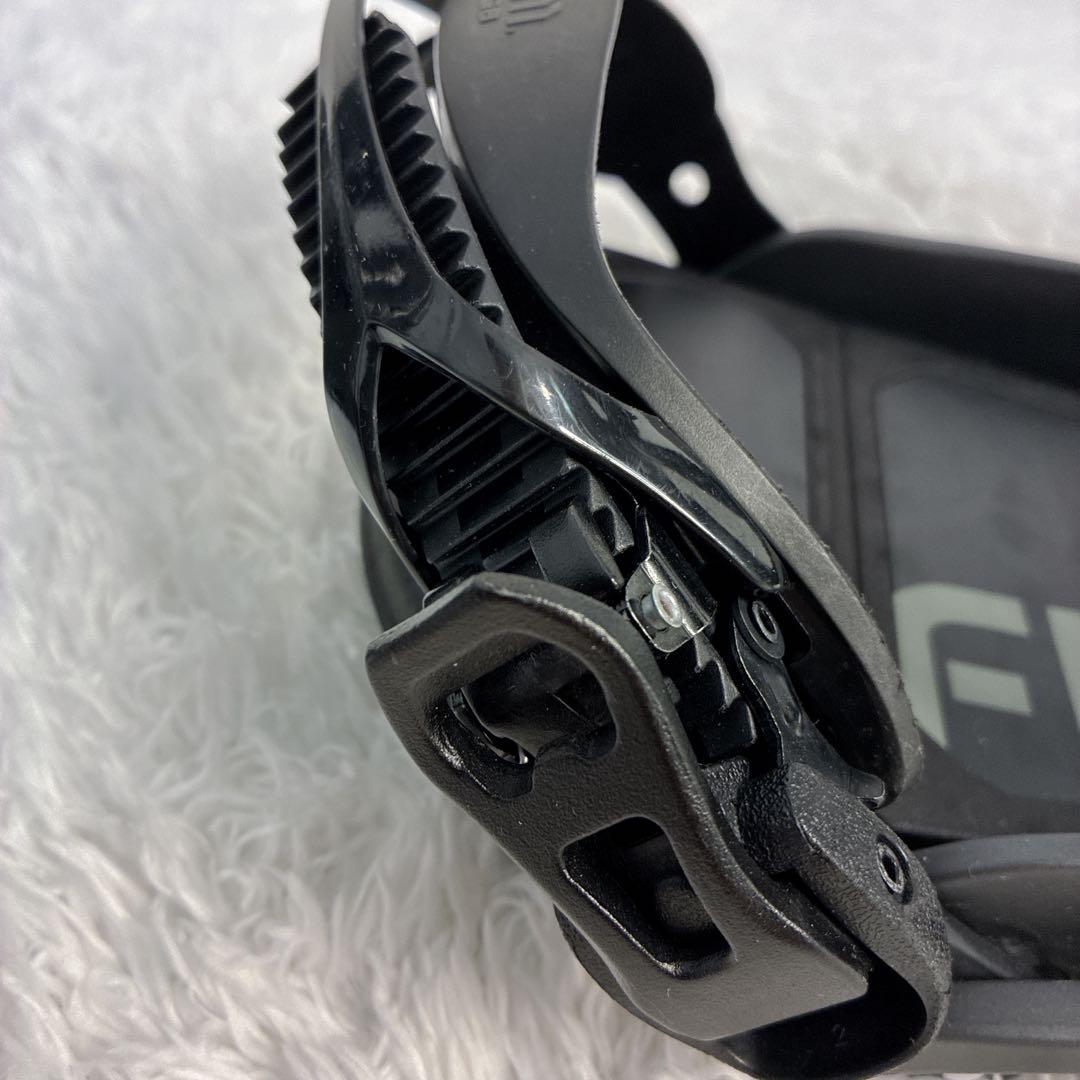 【極美品】FLUX DS ビンディング Mサイズ ブラック 箱付き スノーボード