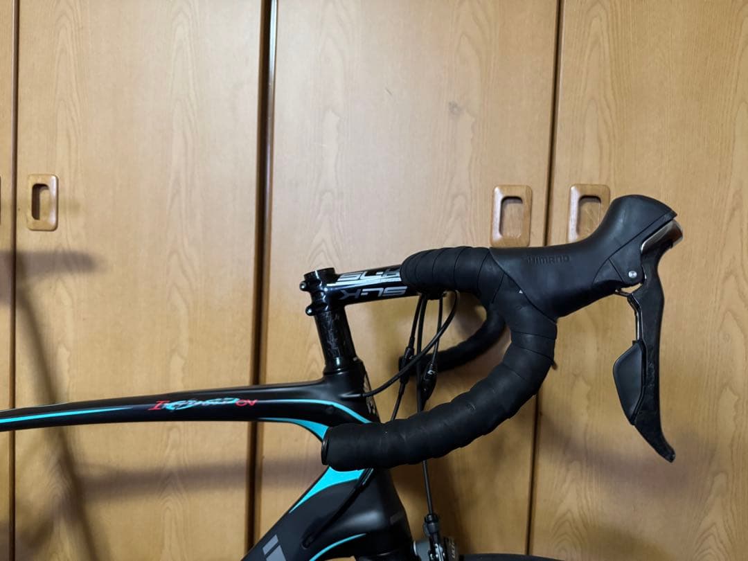 美品　BIANCHI INFINITO CV アルテグラ　11速