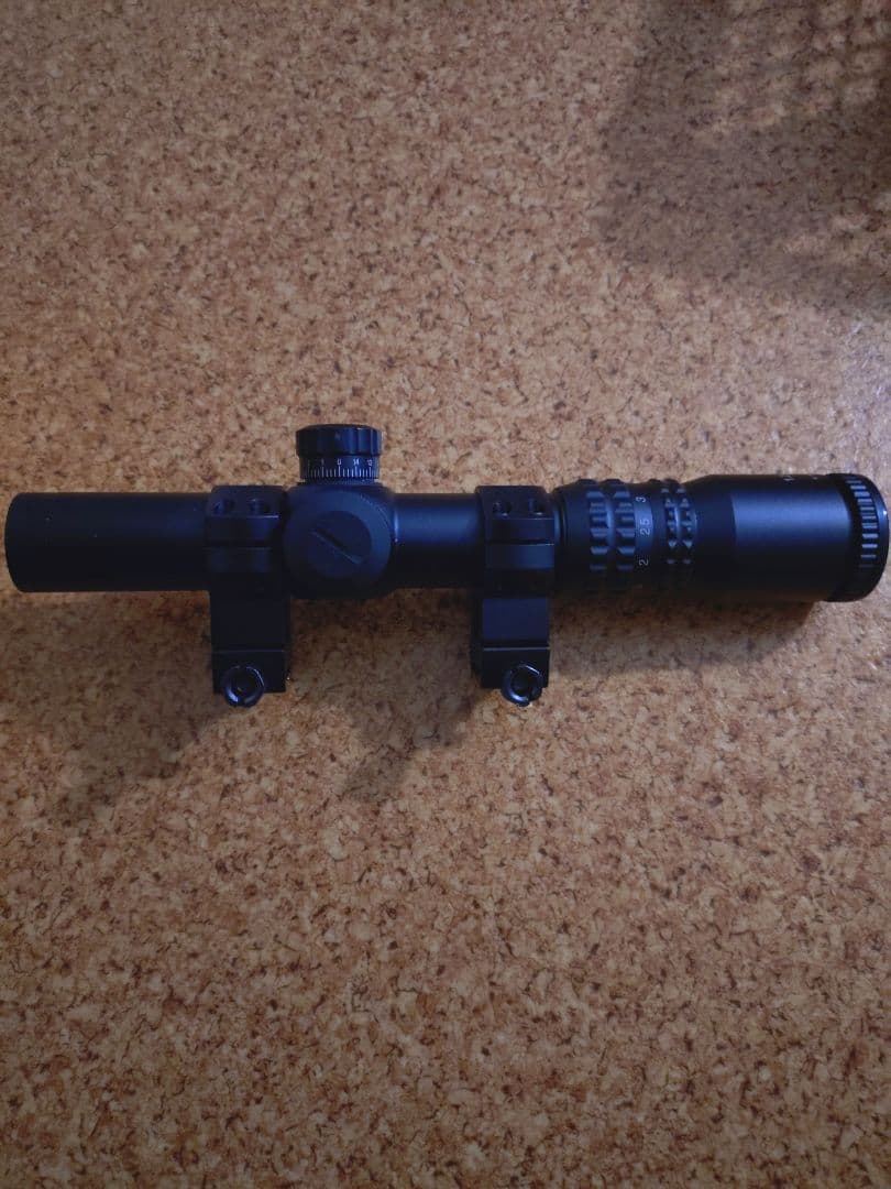 美品　ノーベルアームズ　TAC ONE 1.2-4X24IR とマウントリング