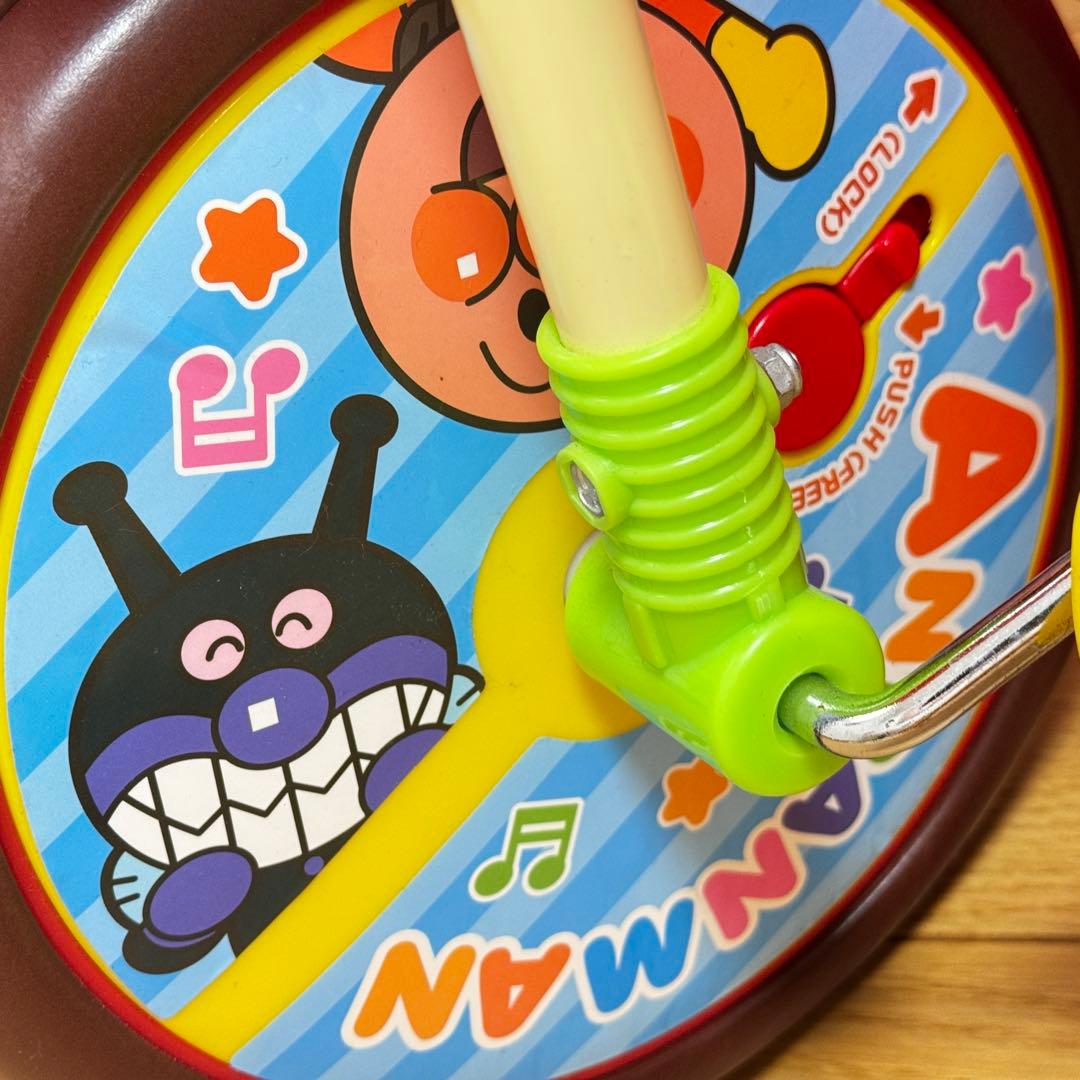 それいけ！アンパンマン デラックスII 三輪車（ジョイパレット）電池蓋欠品