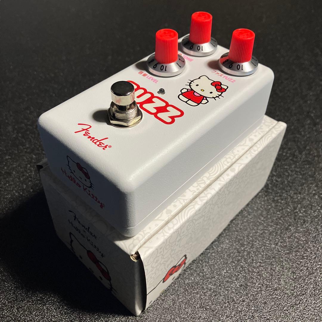 新品 Fender x Hello Kitty Fuzz Pedal