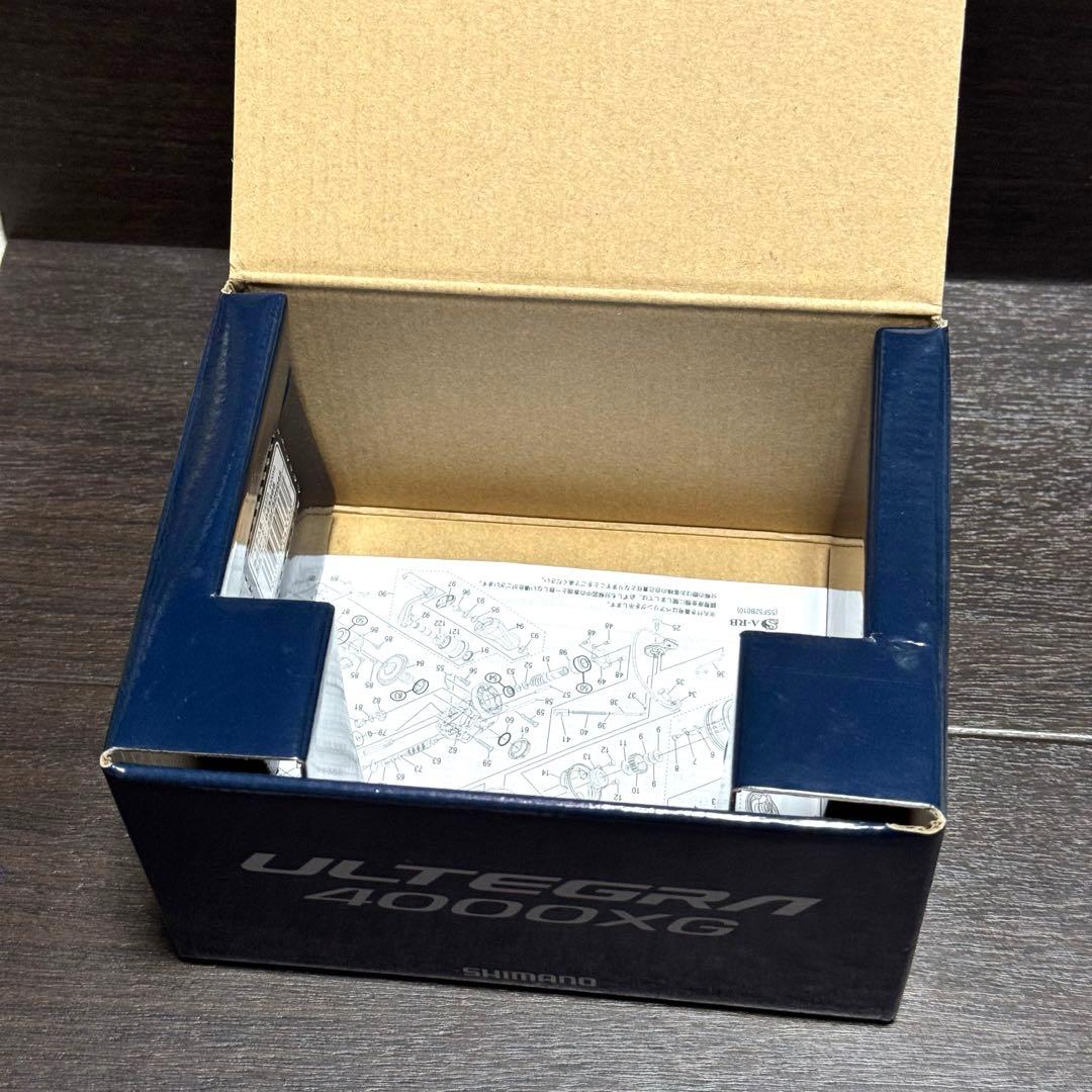 美品 シマノ 21アルテグラ 4000XG