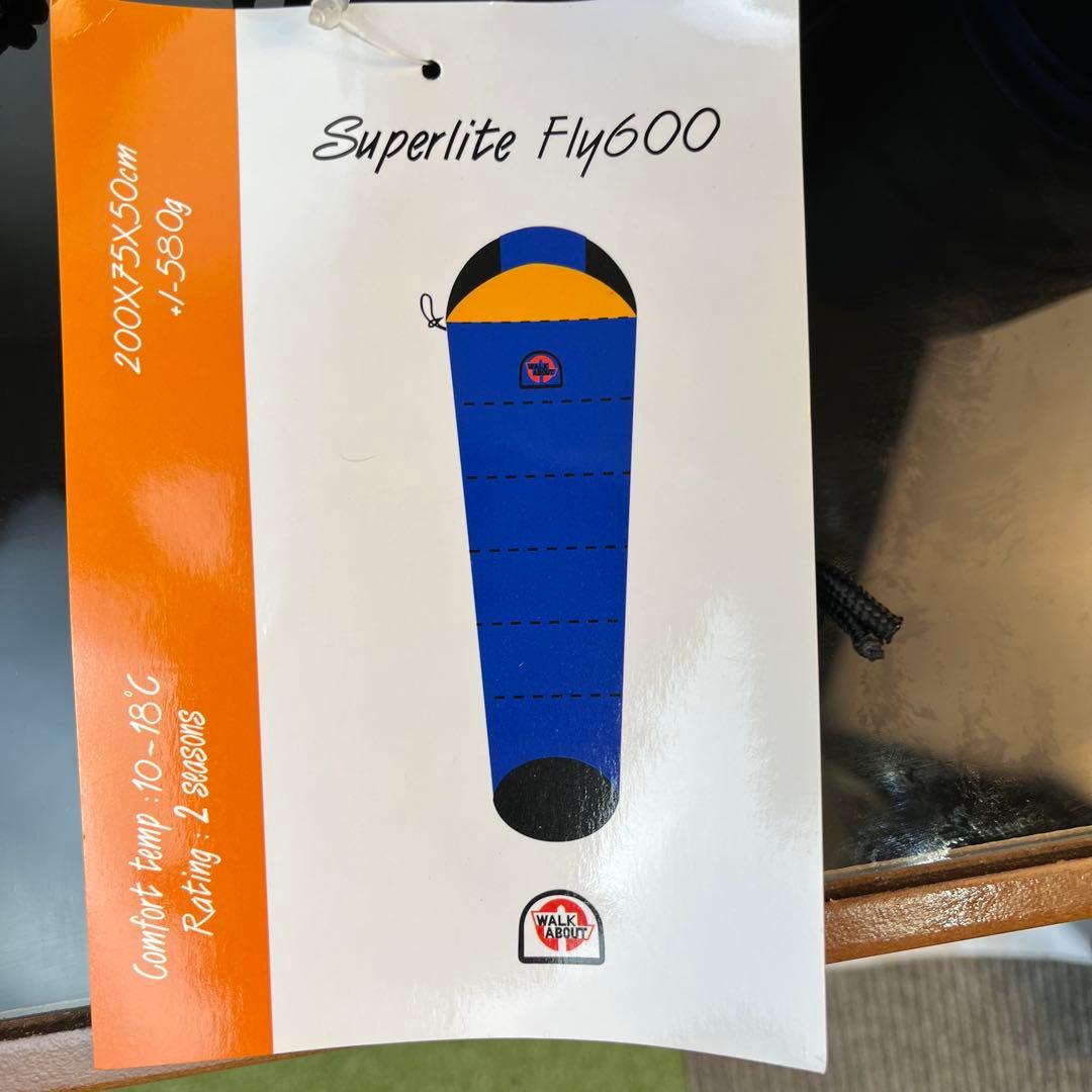 【お買い得２点セット】 ウォークアバウト スーパーライトフライ600　寝袋