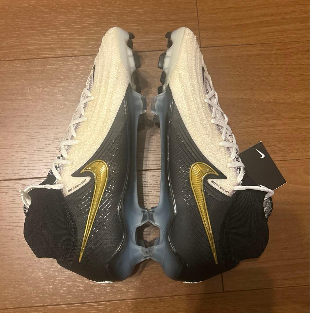 【新品未使用】NIKE PHANTOM LUNA Ⅱ ELITE FG 8.5