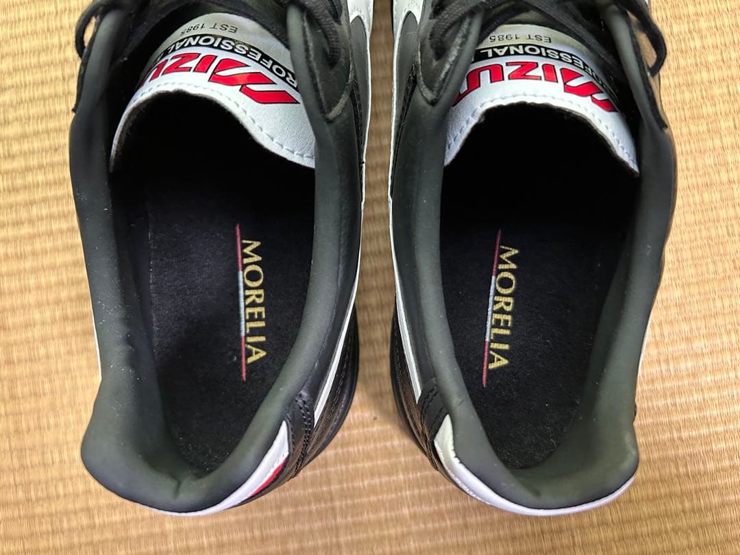 美品 ◇ミズノMIZUNO モレリア TF フットサル　トレーニング　28.0