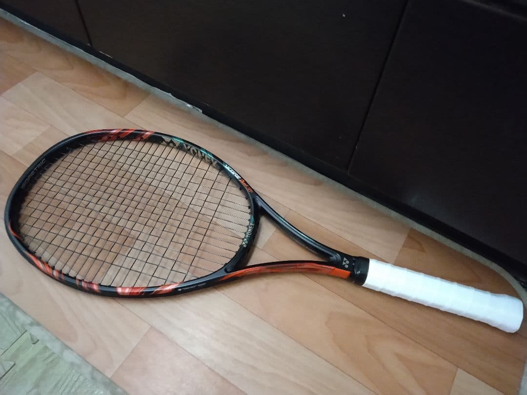 YONEX VCORE Duel G100 硬式用テニスラケット 綺麗！