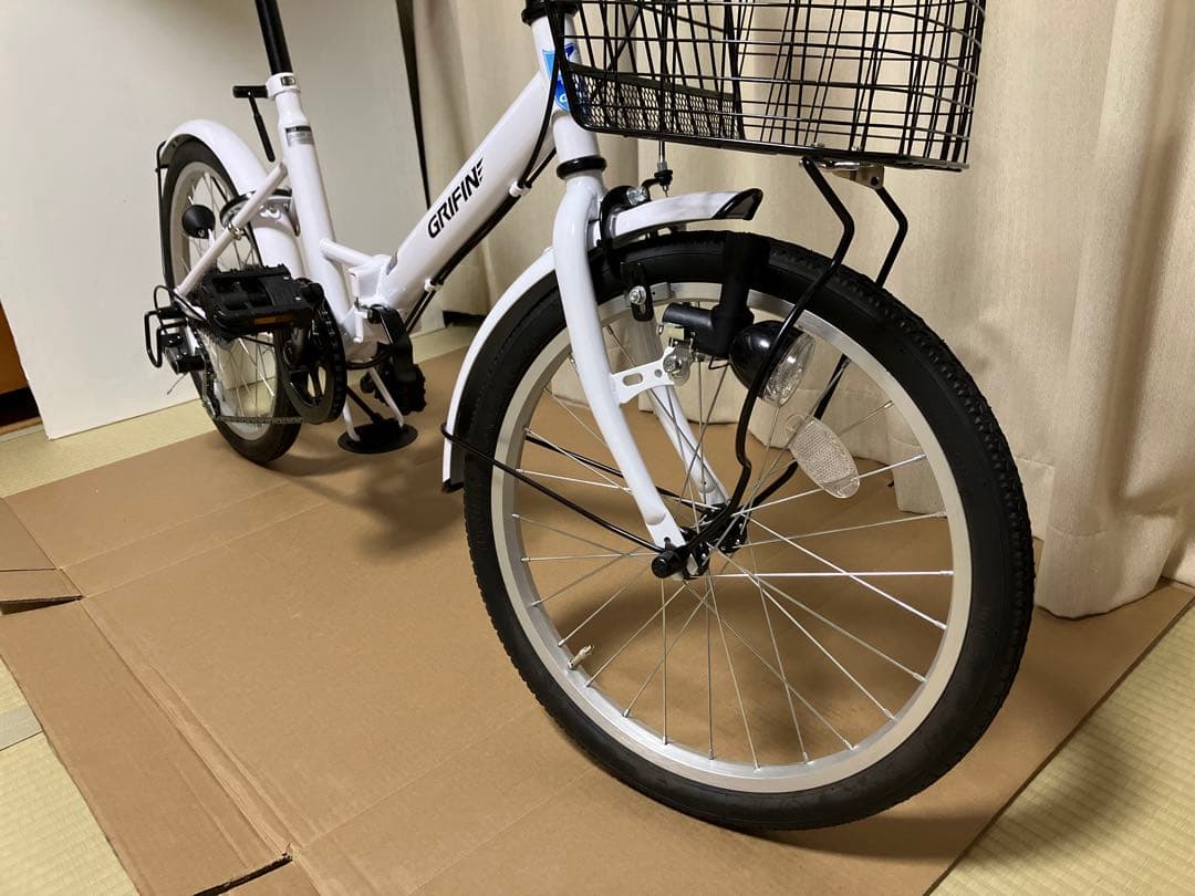 GRIFIN 折りたたみ自転車 ホワイト20インチ6段サークル錠
