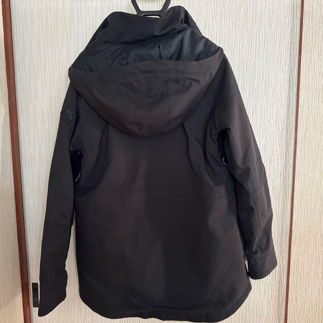 <最終価格>バートン　スノボ　ウェア　M 黒