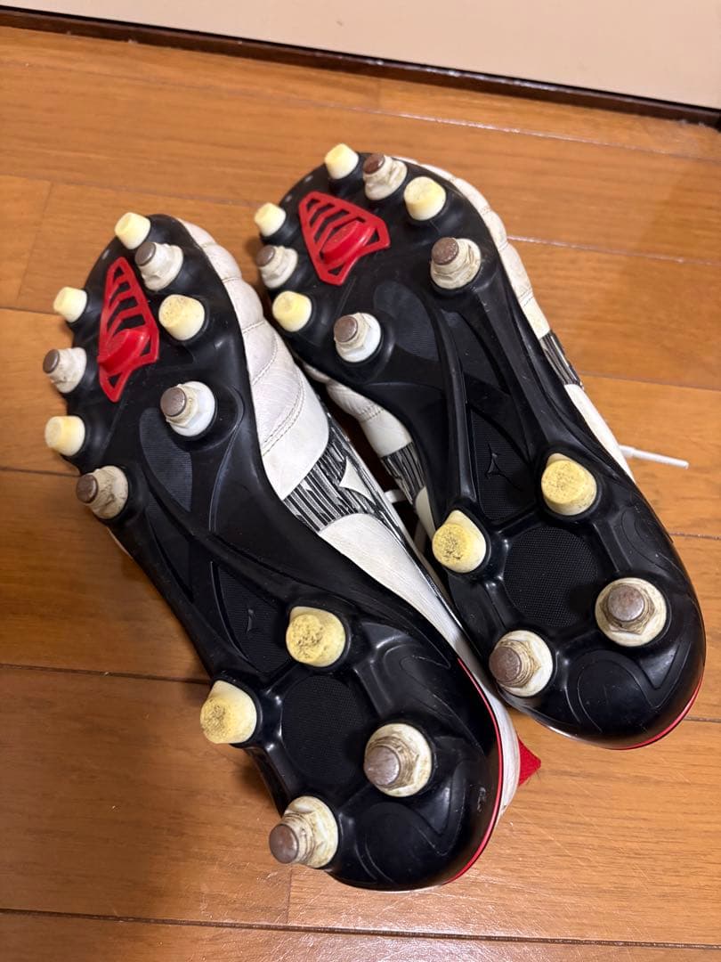 ミズノ モレリア 日本製 スパイクシューズ　ネオ4 FG