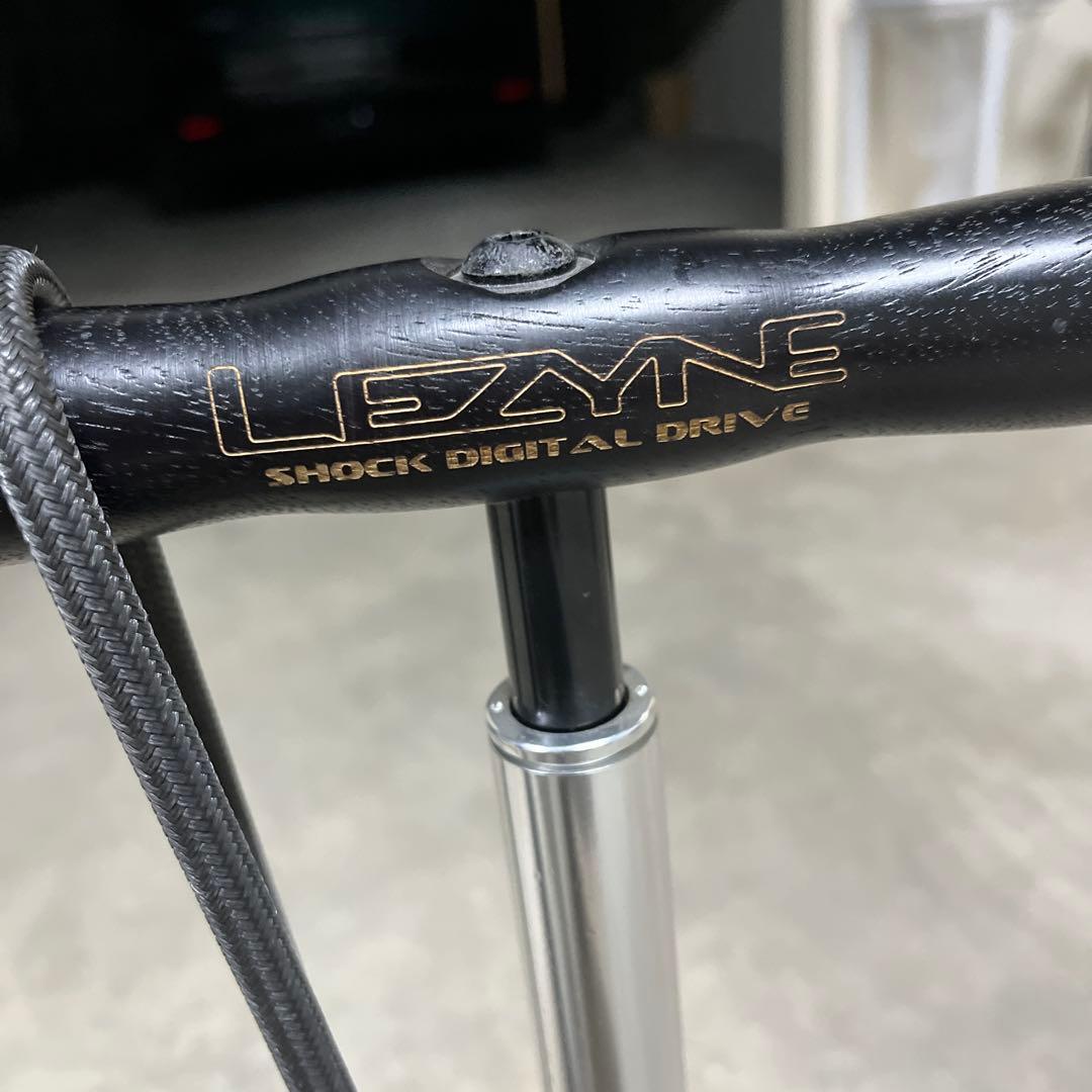 LEZYNE デジタルフロアポンプ 最大350 PSI レザイン　空気入れ