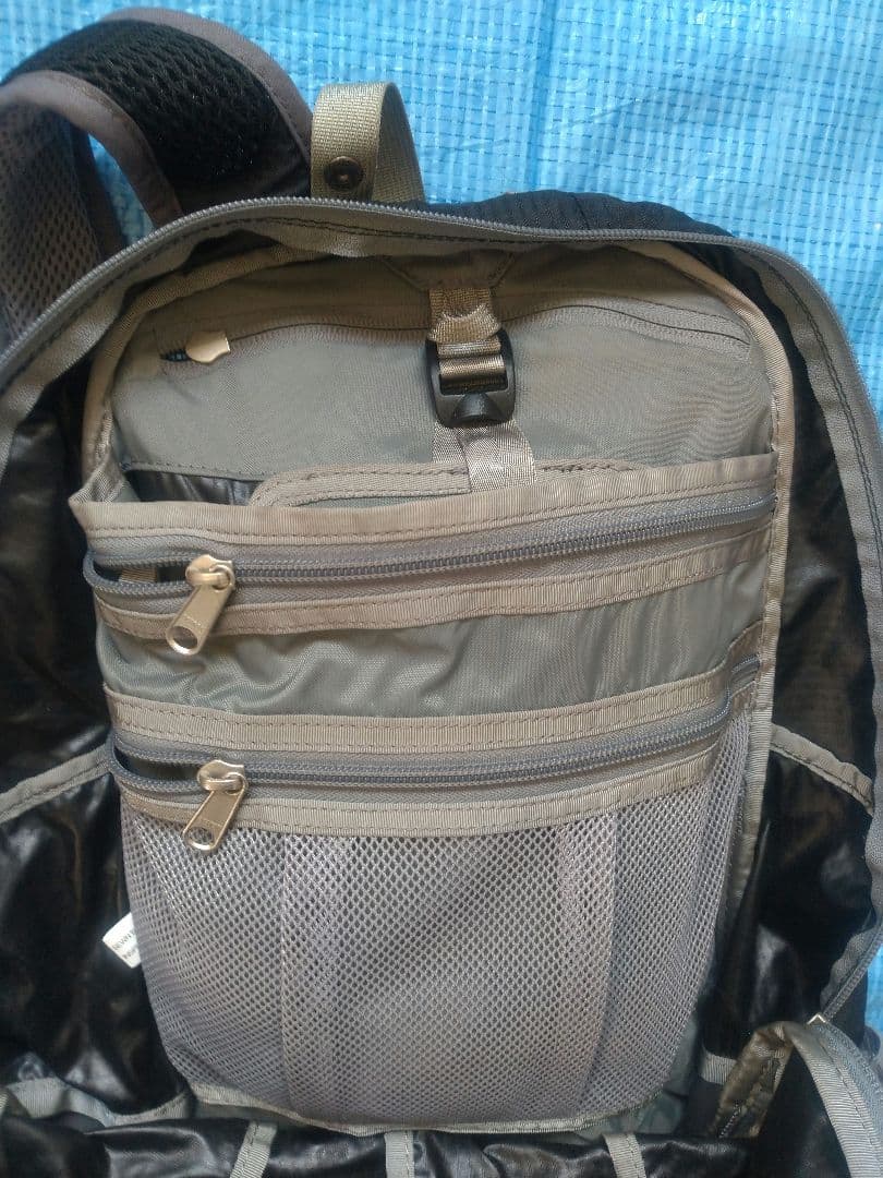 モンベル　mont-bell サイクールパック20 　旧型　黒　中古品