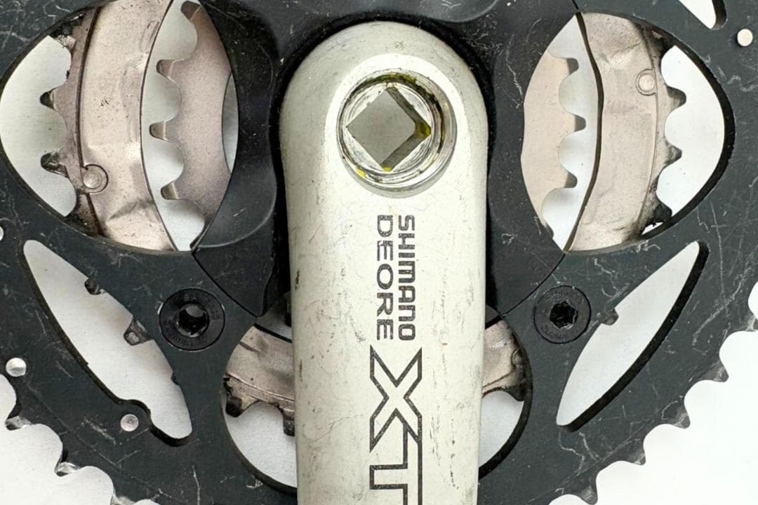 T40) シマノ SHIMANO DEORE XT クランクセット
