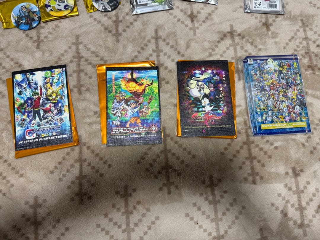 断捨離　デジモン　グッズ多数　缶バッジ　ミニアクスタ　一番くじ　ステッカー