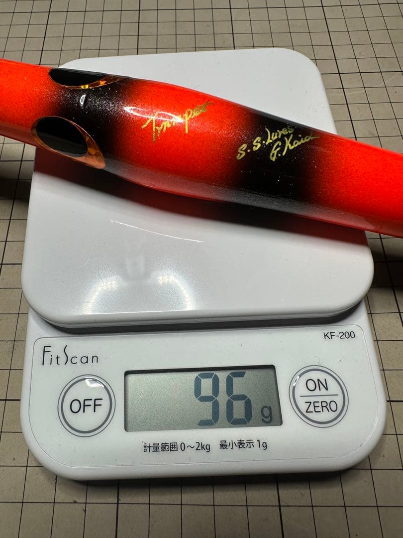 貝田ルアートランペットトップウォーター クマノミカラー
