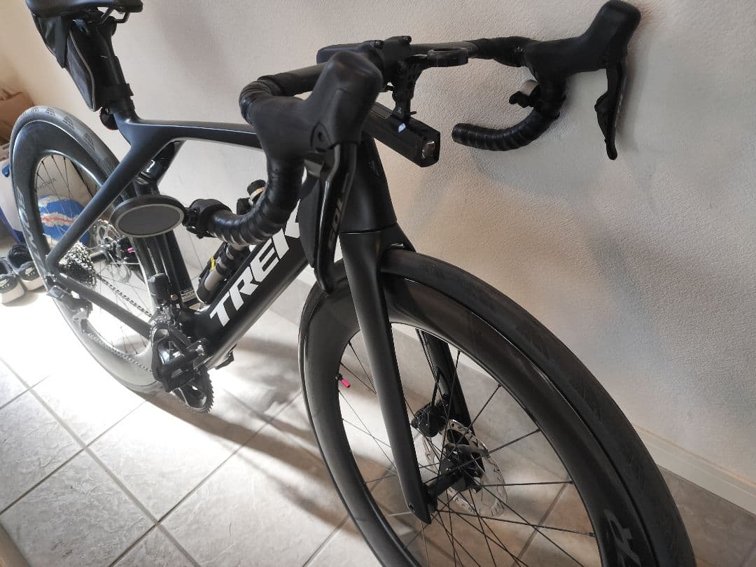 TREK Madone SL6 Gen7 Aeolus RSL75ホイール