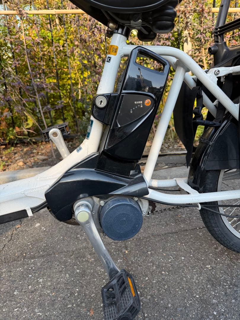 パナソニック 電動アシスト自転車　BE-ENMK03 白　送料込み