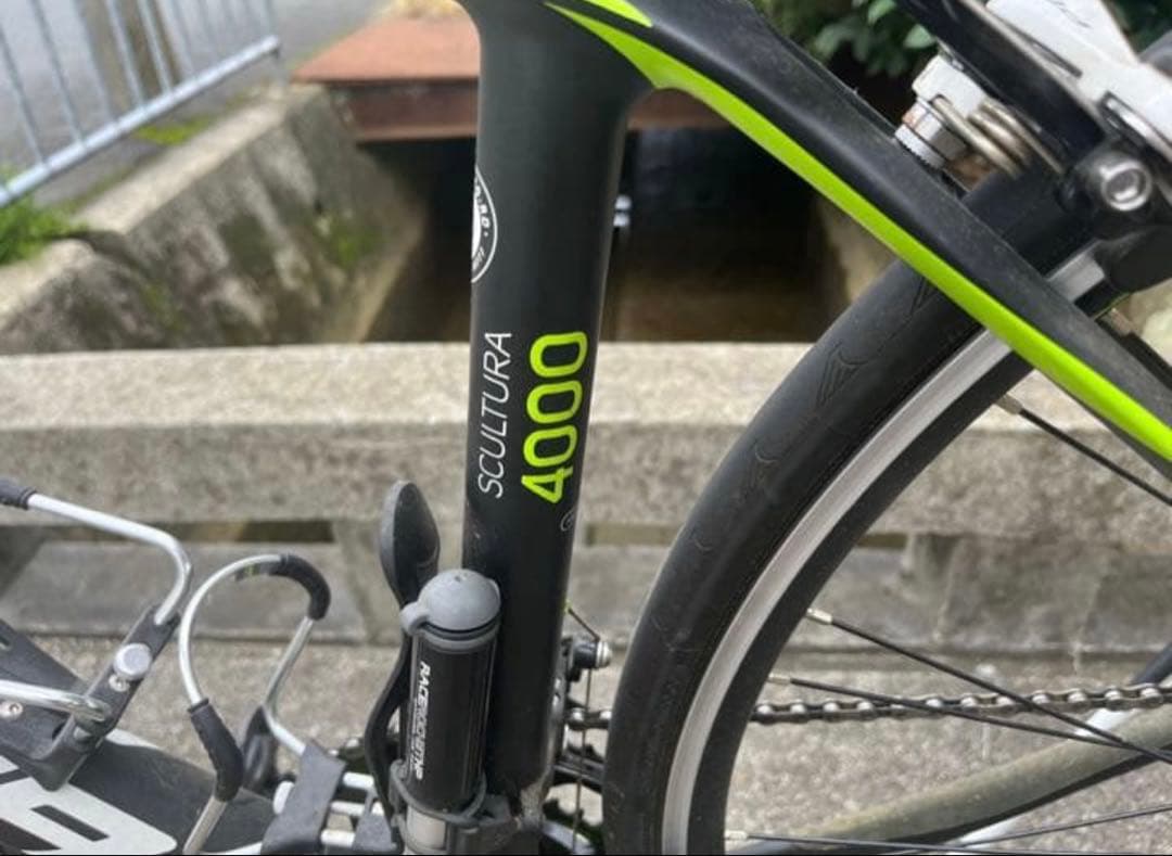 自転車本体 MERIDA SCULTURA 4000
