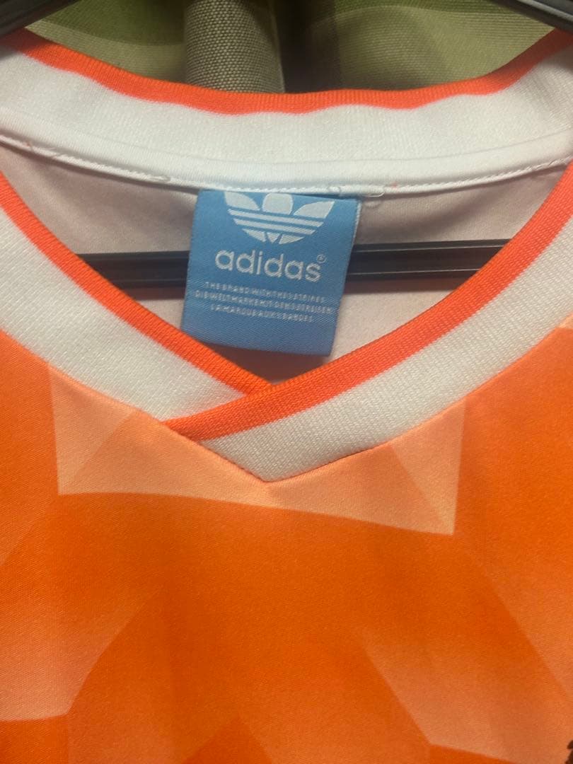 adidas オランダ代表 シャツ オレンジ